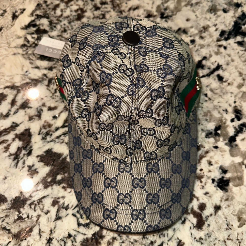 Gucci Beige Monogram Cap with Green and Red Stripe